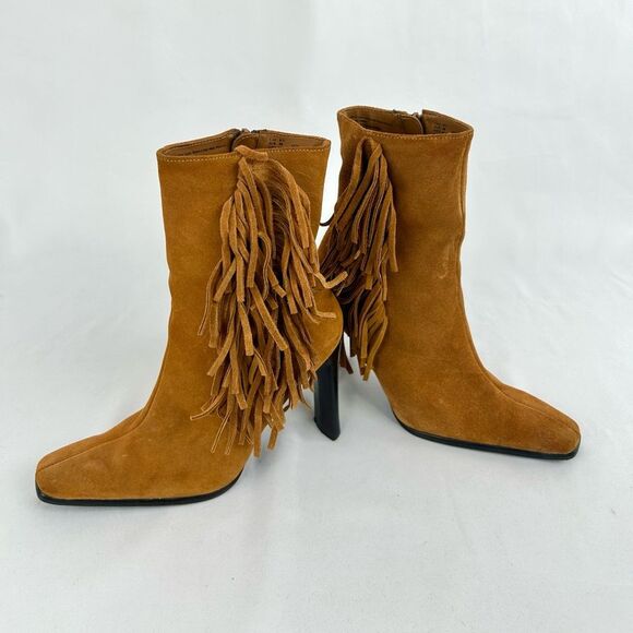 Predictions Tan Genuine Leather Suede Western Heeled Boots with Tassels - Picture 1 of 8